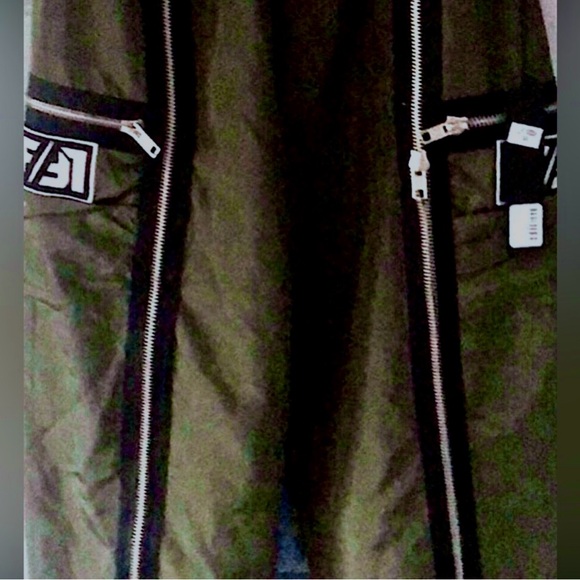 LF Brand jogger track pants zipper detail elastic drawstring waist NEW RE $248🎉 - Picture 10 of 16
